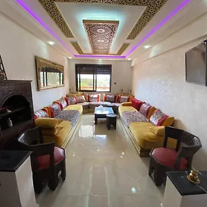https://charmant-logement-avec-piscine.marrakeshhotelsmorocco.com
